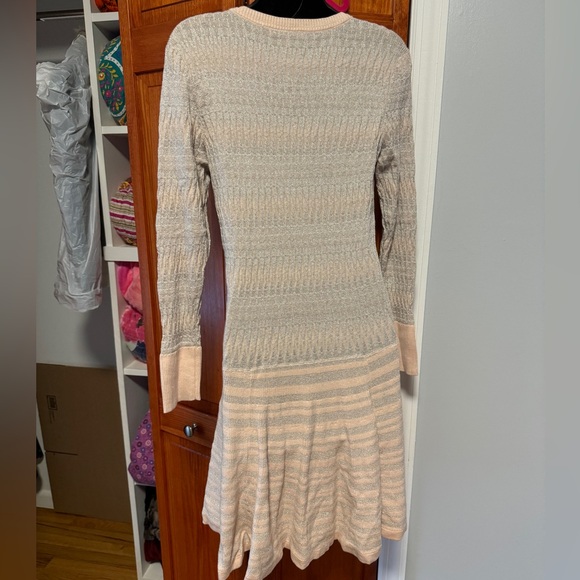 Victoria’s Secret Pink/Gray/Silver Sweater Dress. SZ XL. - Picture 4 of 5